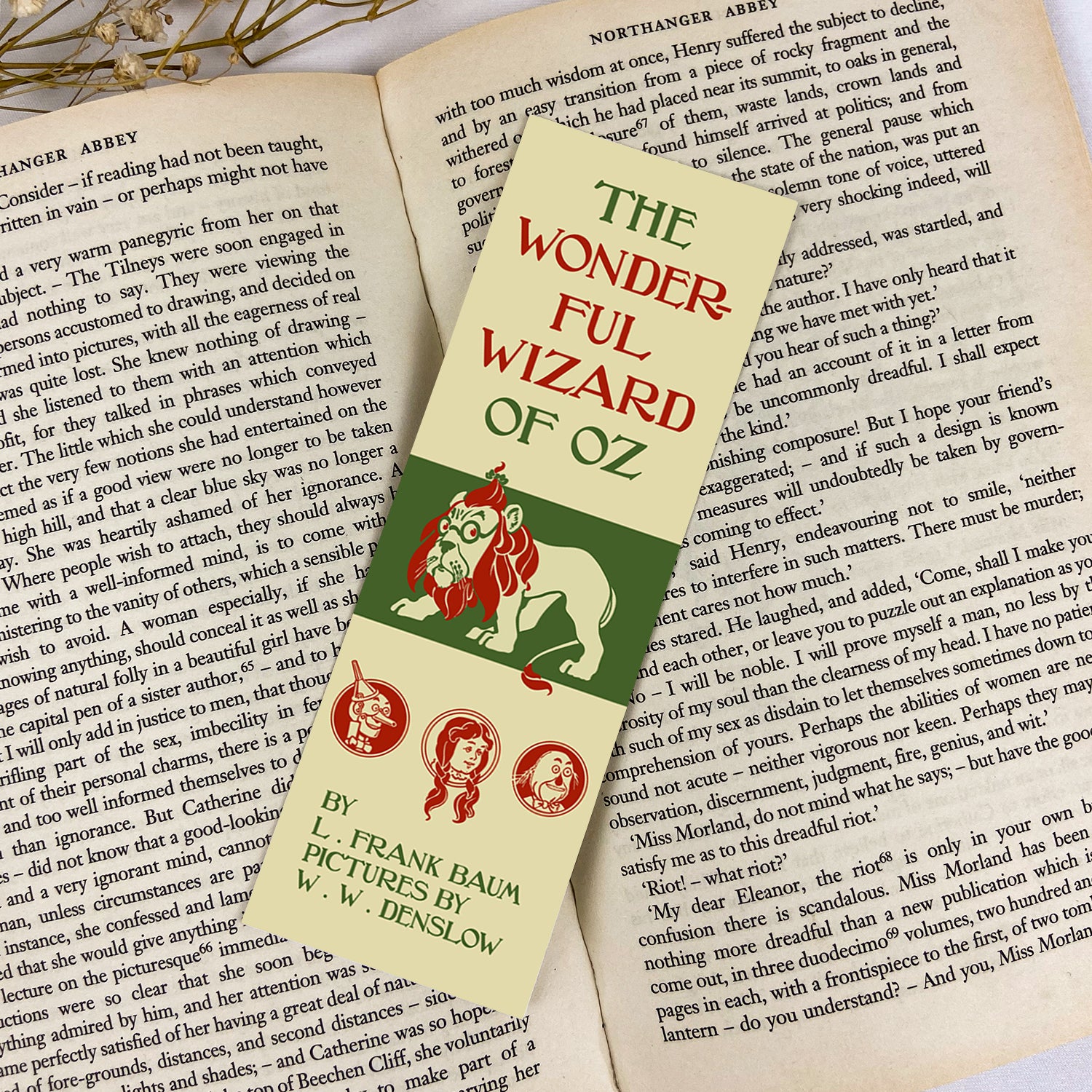 The Wonderful Wizard of Oz Paper Bookmark